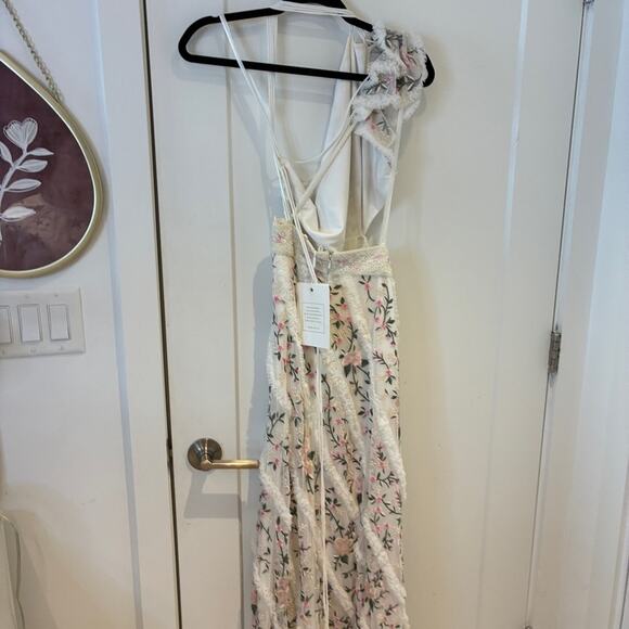 NWT Mac Duggal Cream Floral Embroidered One Shoulder Maxi Dress Sz 8 - Picture 7 of 13